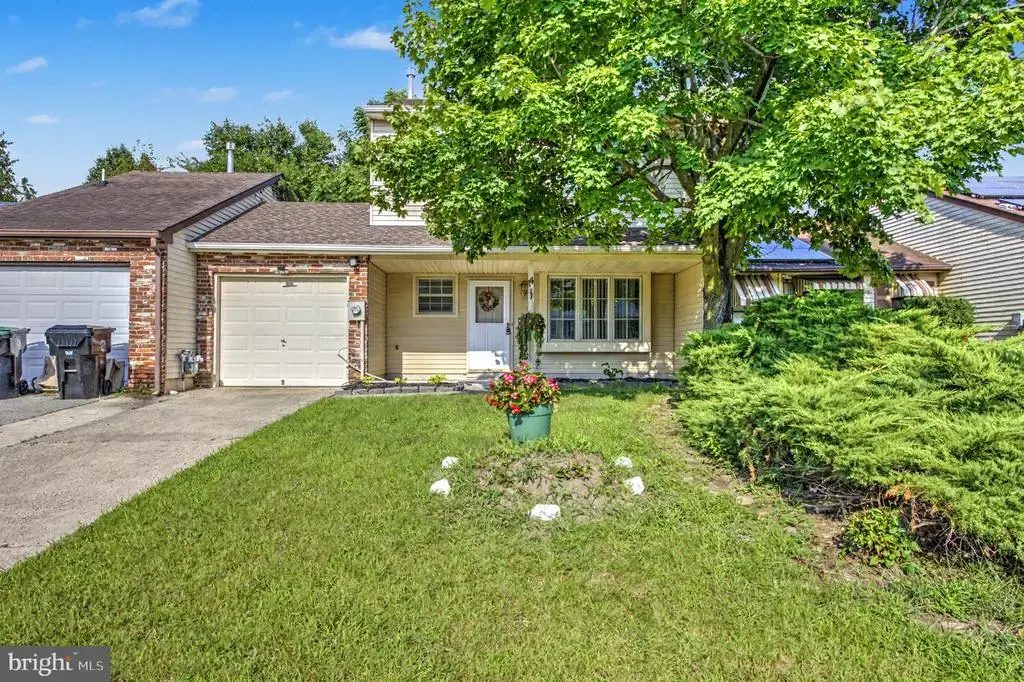 14 Hathaway Dr, SICKLERVILLE