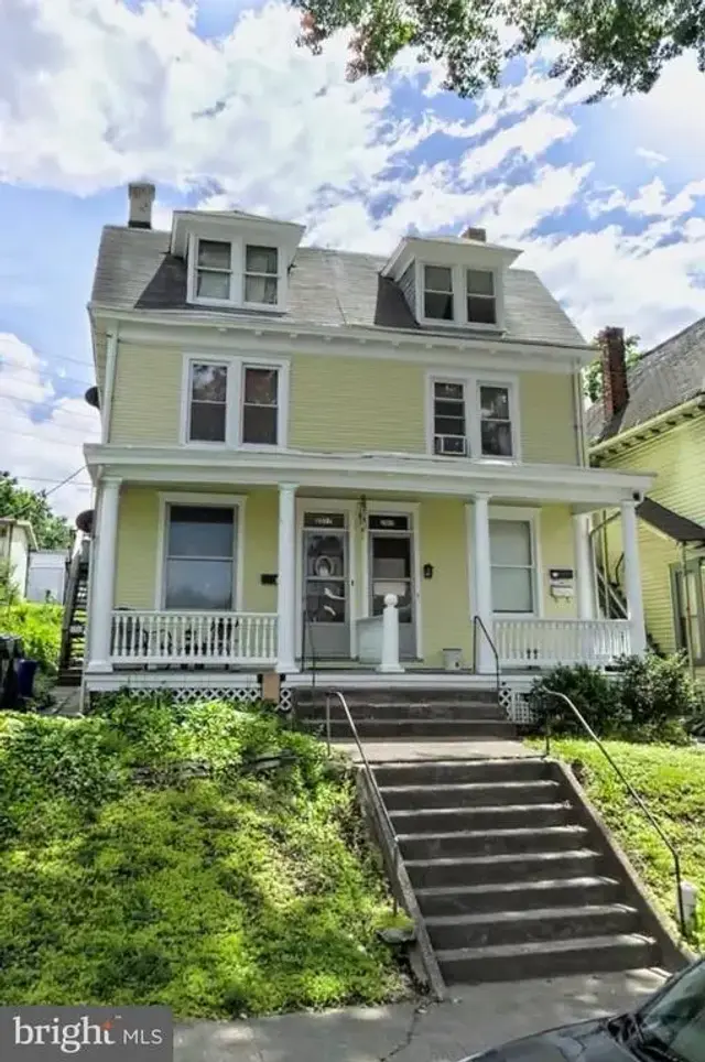 2015-2017 Derry St, Harrisburg