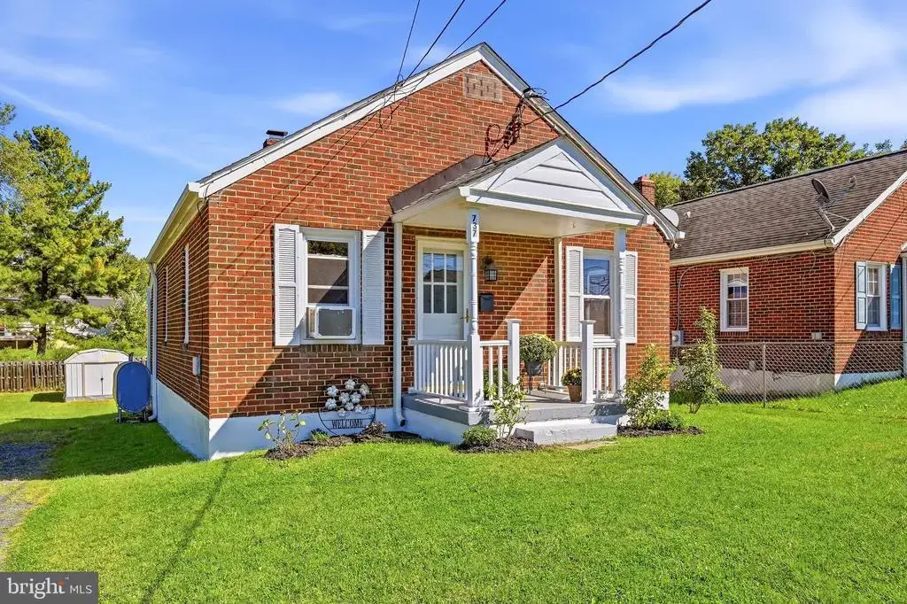 737 W 11th Street, FRONT ROYAL