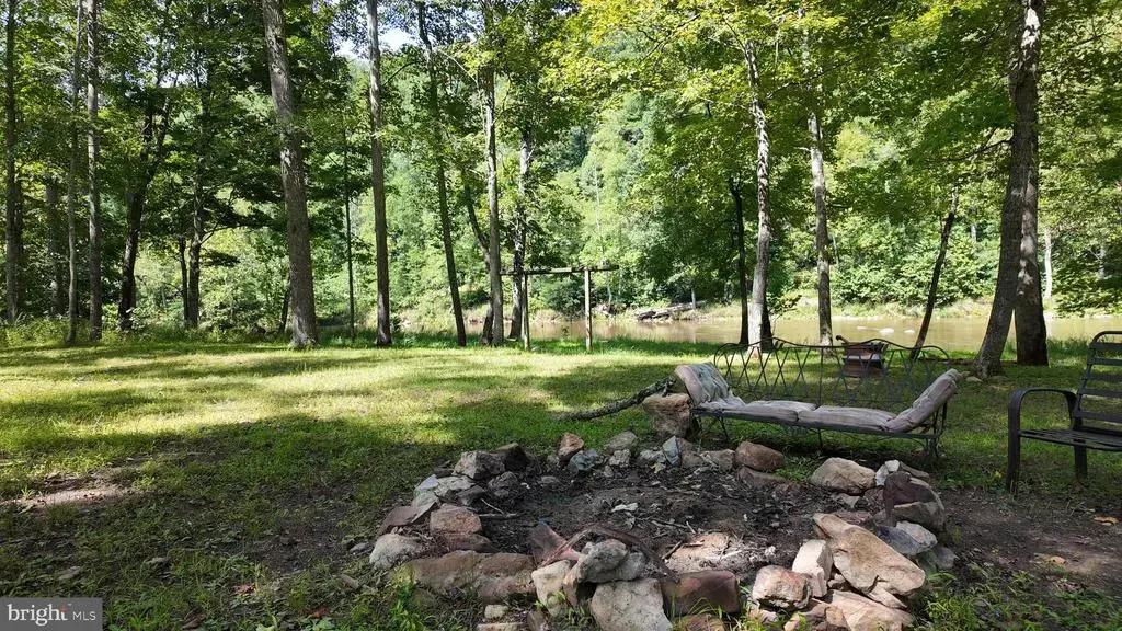 121 Limestone Pond Ln, GREAT CACAPON