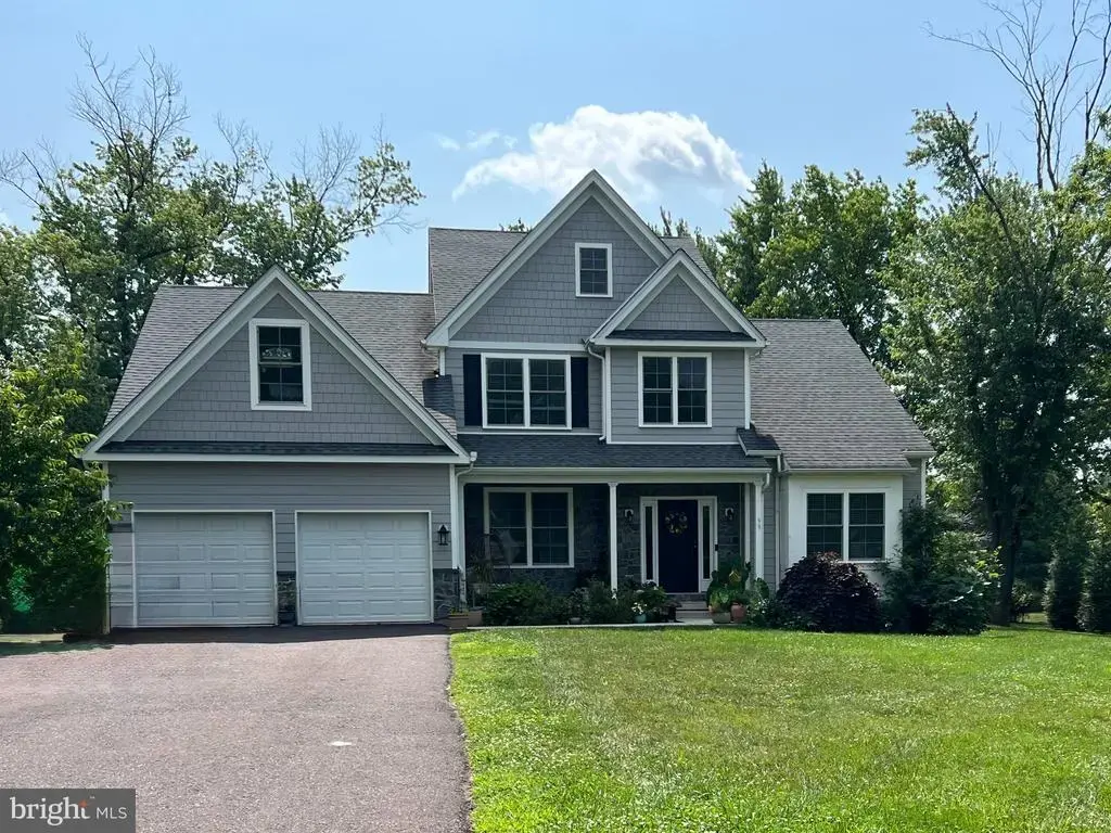 99 Caroline Dr, COLLEGEVILLE
