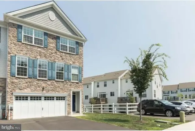 29137 Hickory Ln, Langhorne