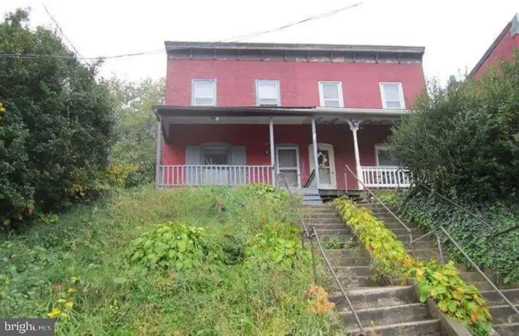54 Gap Rd, COATESVILLE