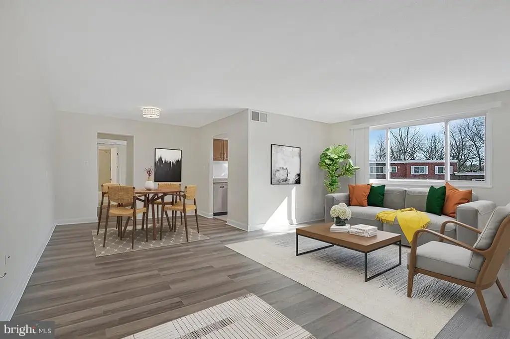 3823 Hamilton St #b-204, HYATTSVILLE