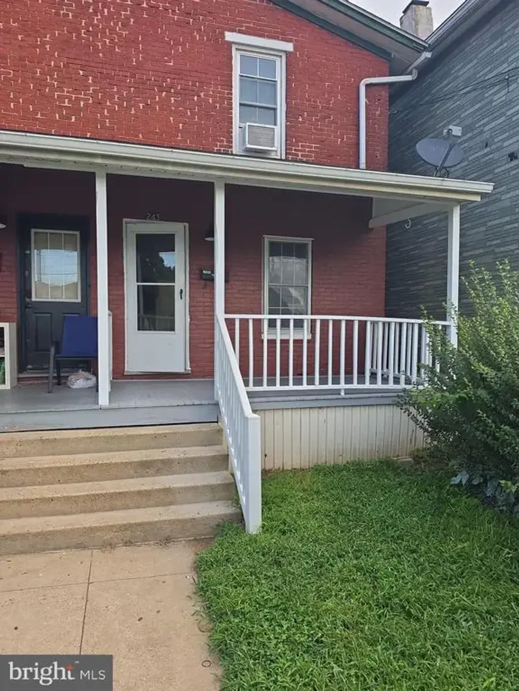243- 245 E Valley Rd, COATESVILLE