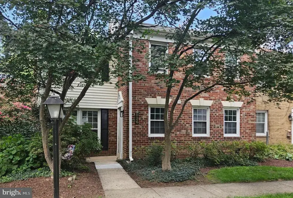 536 Azalea Dr #43-536, ROCKVILLE