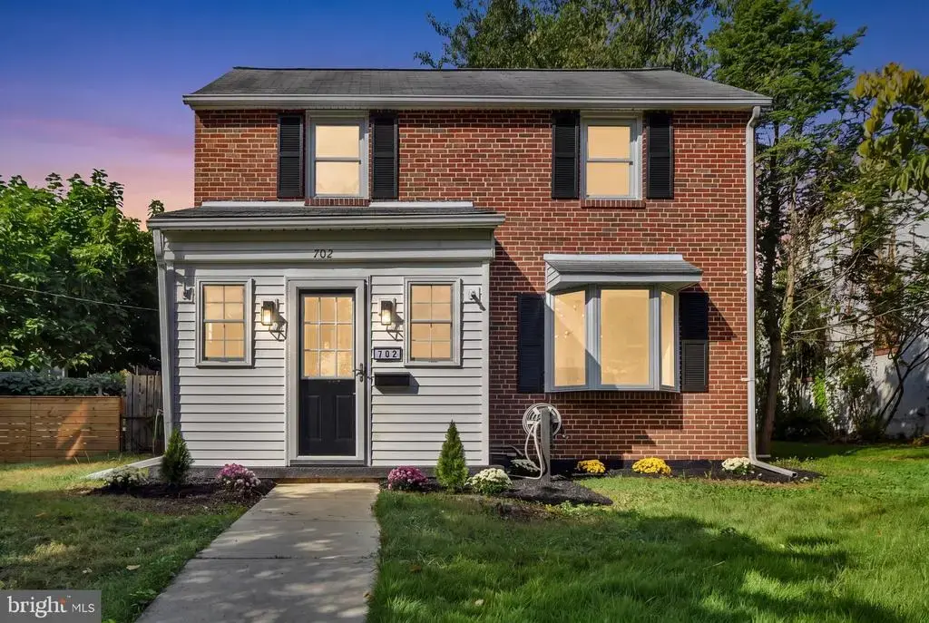 702 Devonshire Rd, BALTIMORE