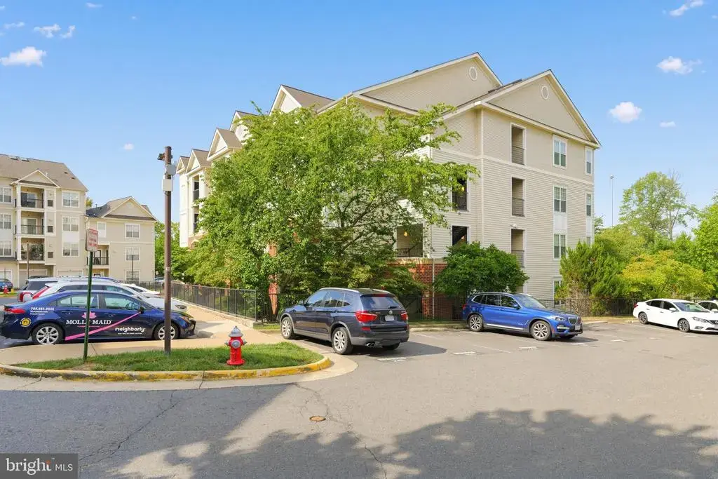 11320 Aristotle Dr #4-308, FAIRFAX