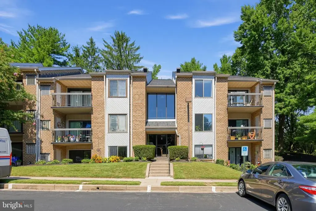 2 Glenamoy Rd #101, LUTHERVILLE TIMONIUM