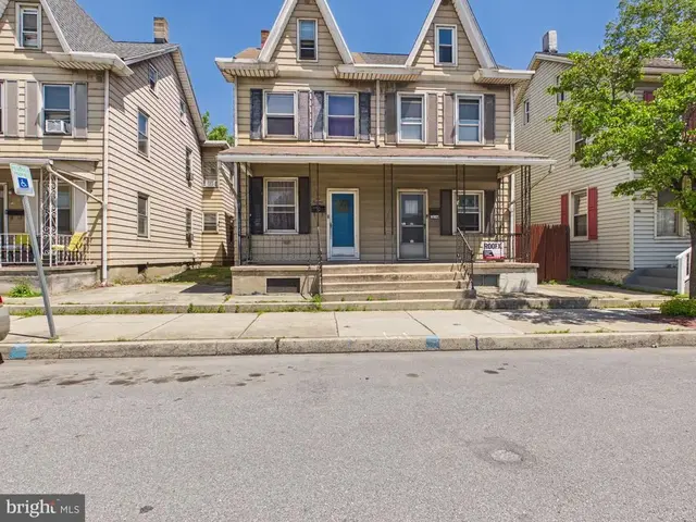 673 S Front St, Steelton