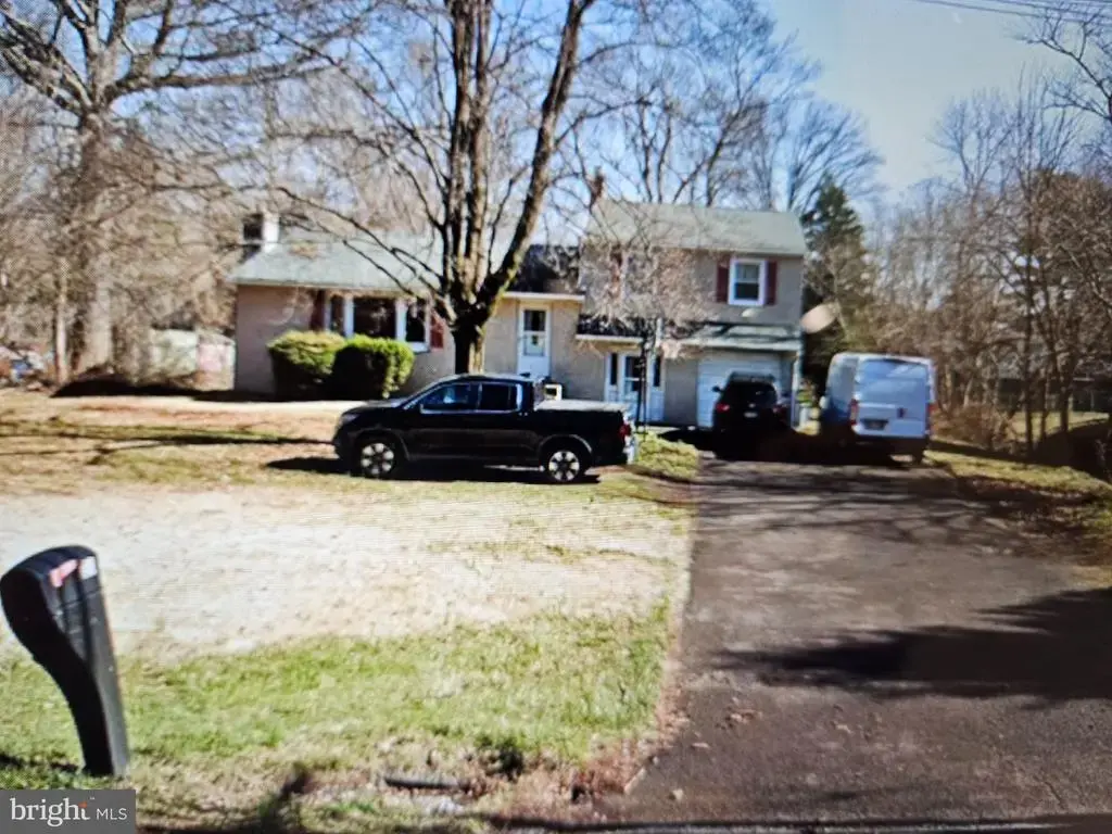 921 W Bristol Rd, WARMINSTER