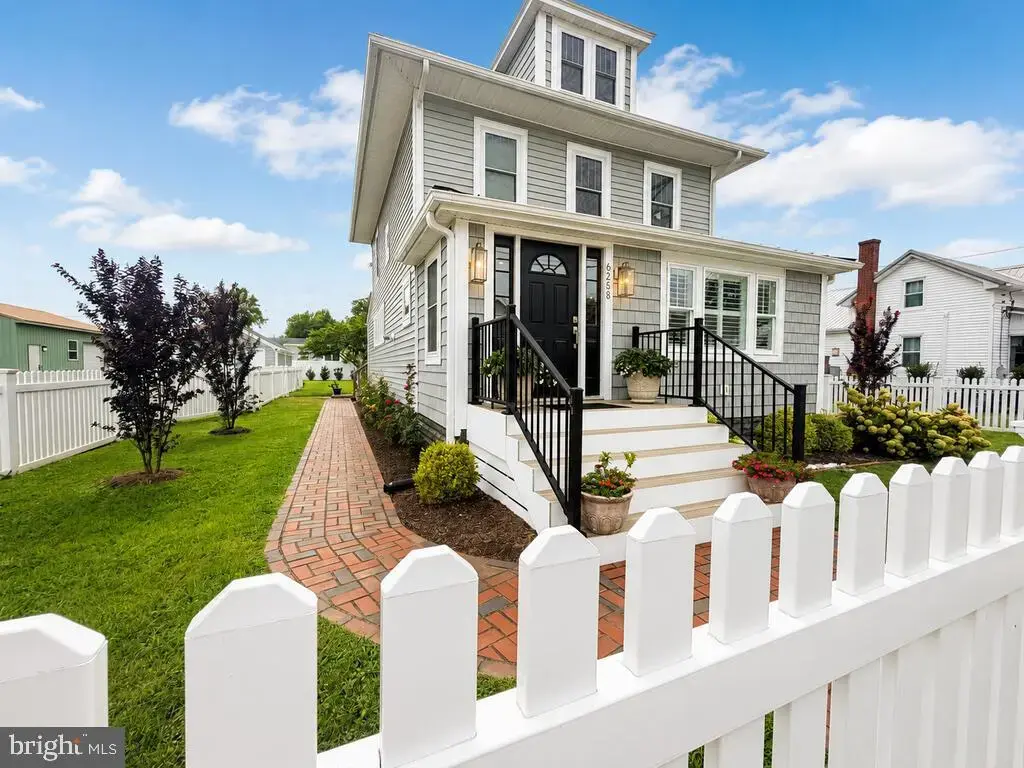 6258 Clark St, CHINCOTEAGUE ISLAND