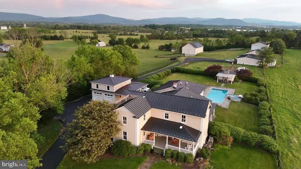 530 Ashby Station Rd, FRONT ROYAL