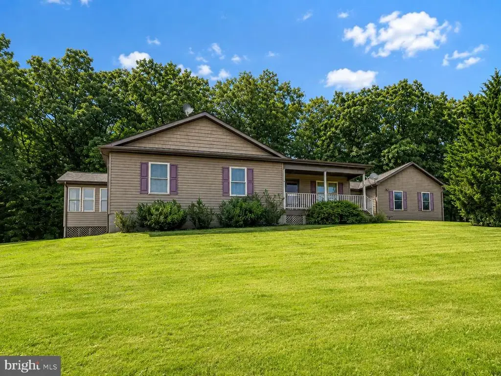 1960 Siler Rd, WINCHESTER