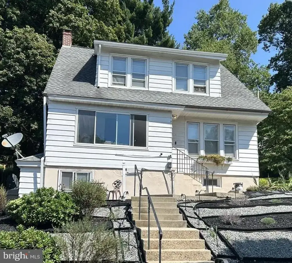 37 Park Rd., READING
