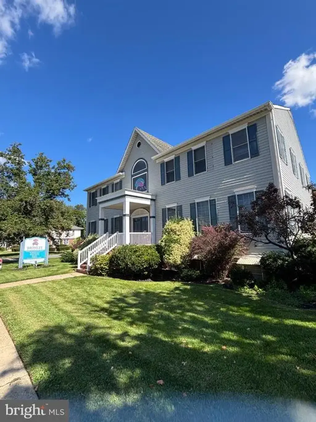 739 S White Horse Pike, AUDUBON
