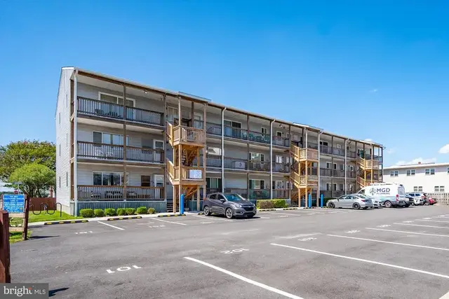 901 Philadelphia Ave #303, Ocean City