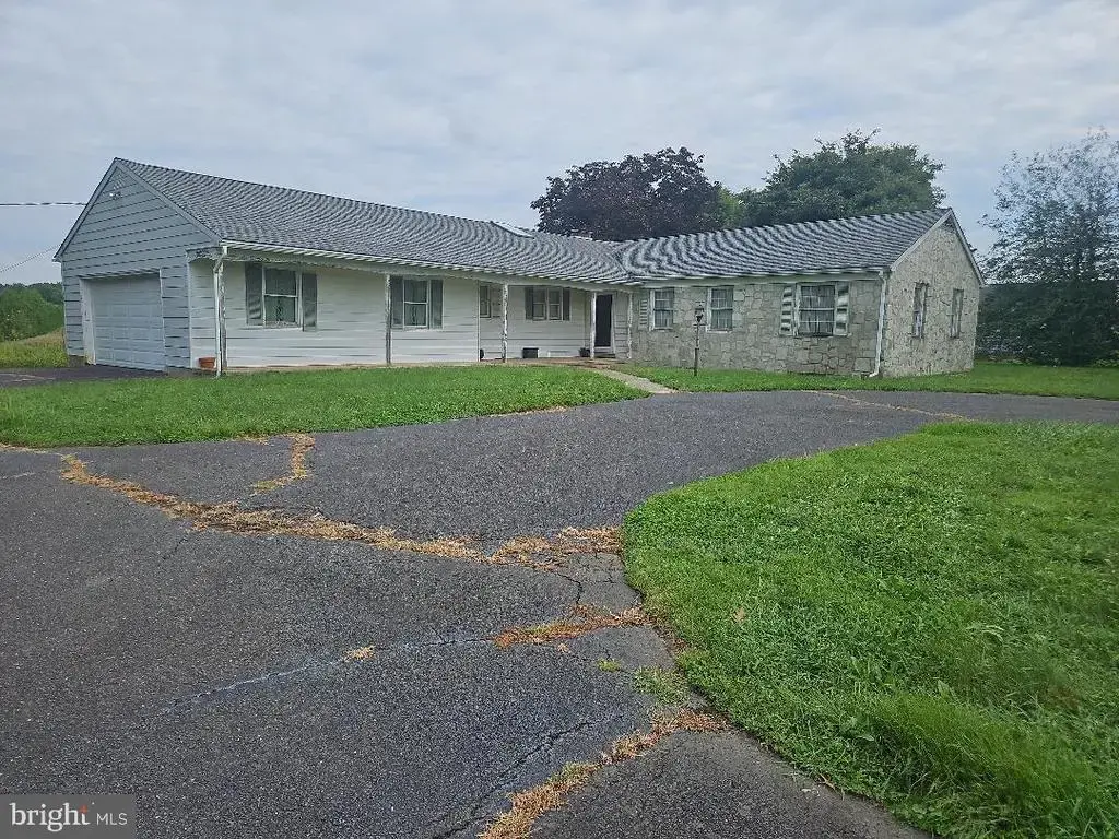 139 E Old York Rd, CHESTERFIELD