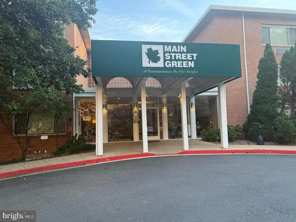 10570 Main St #220, FAIRFAX