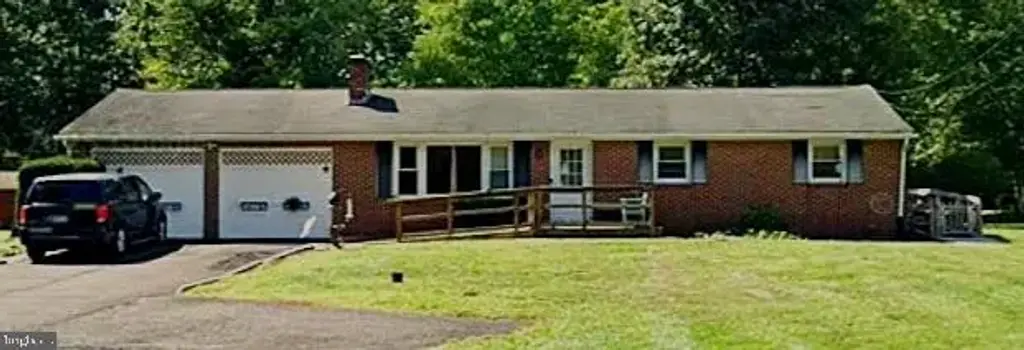 2324 Bedminster Rd, PERKASIE
