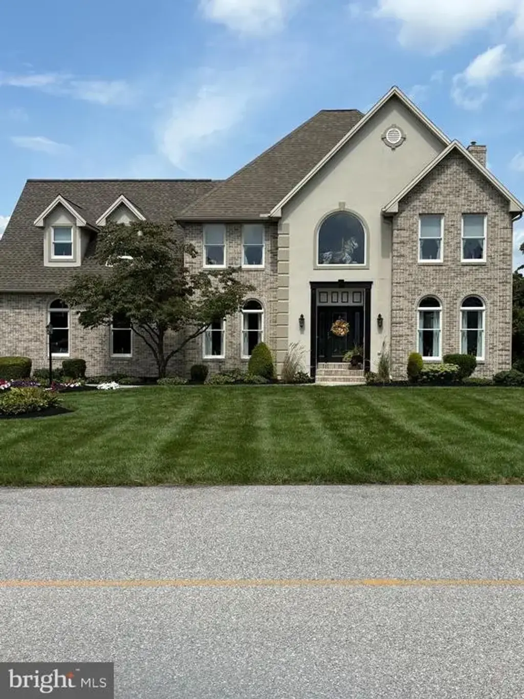 18 Tiffany Dr, CARLISLE