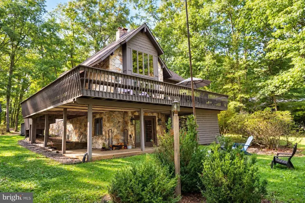 925 Pine Tree Point Rd, SWANTON