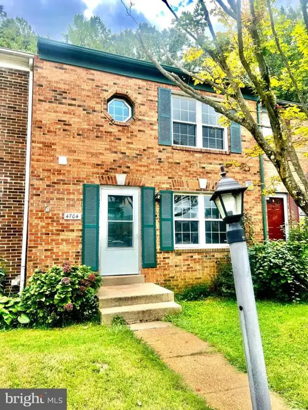 4704 S Park Ct, WOODBRIDGE