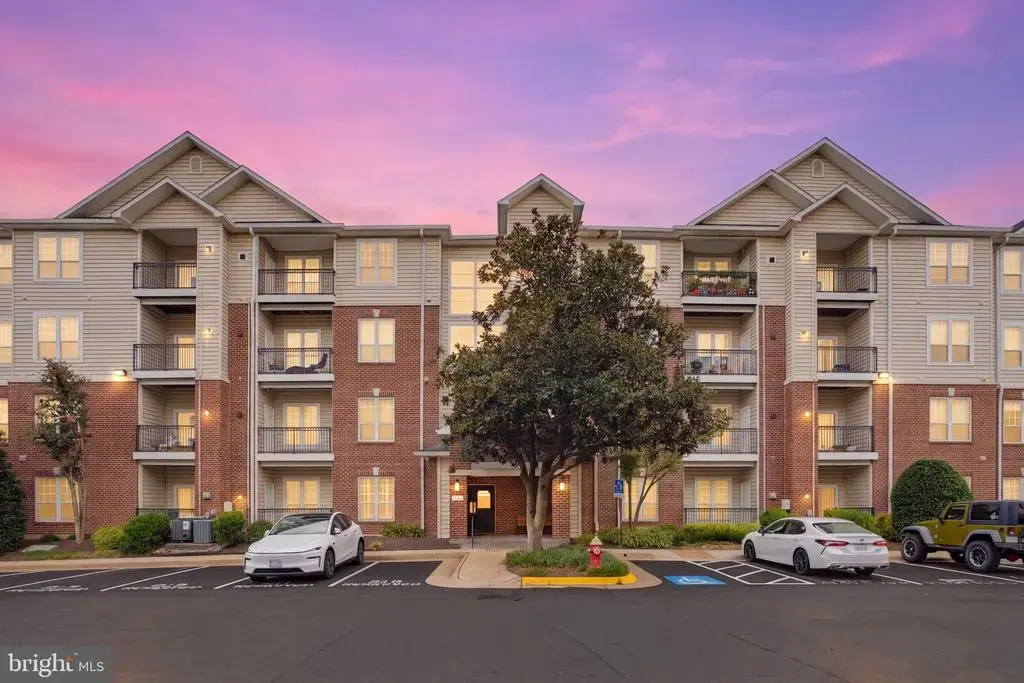 1570 Spring Gate Dr #7109, MCLEAN