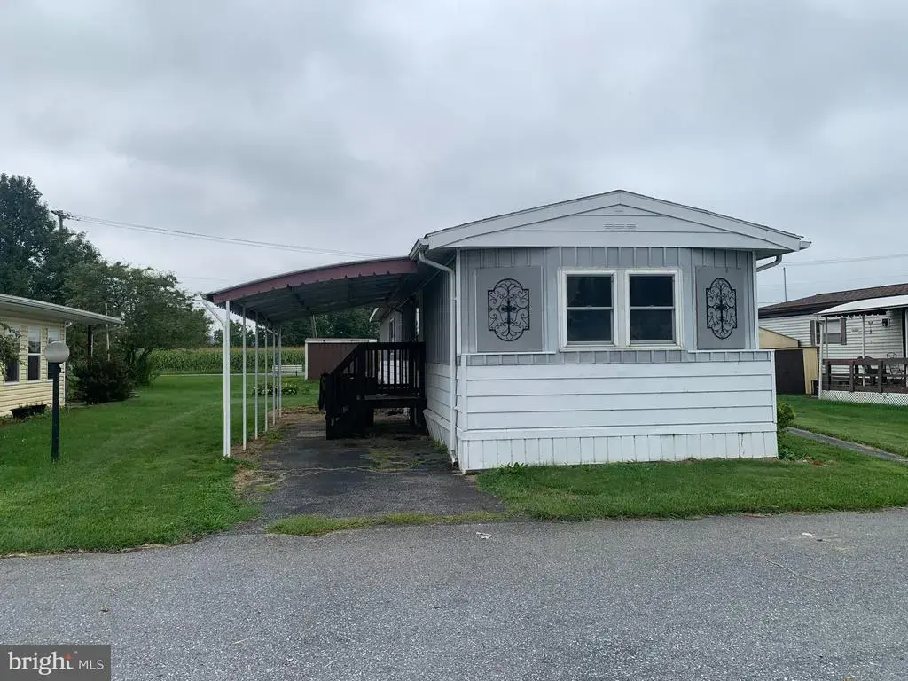 103 Palm City Park, ANNVILLE