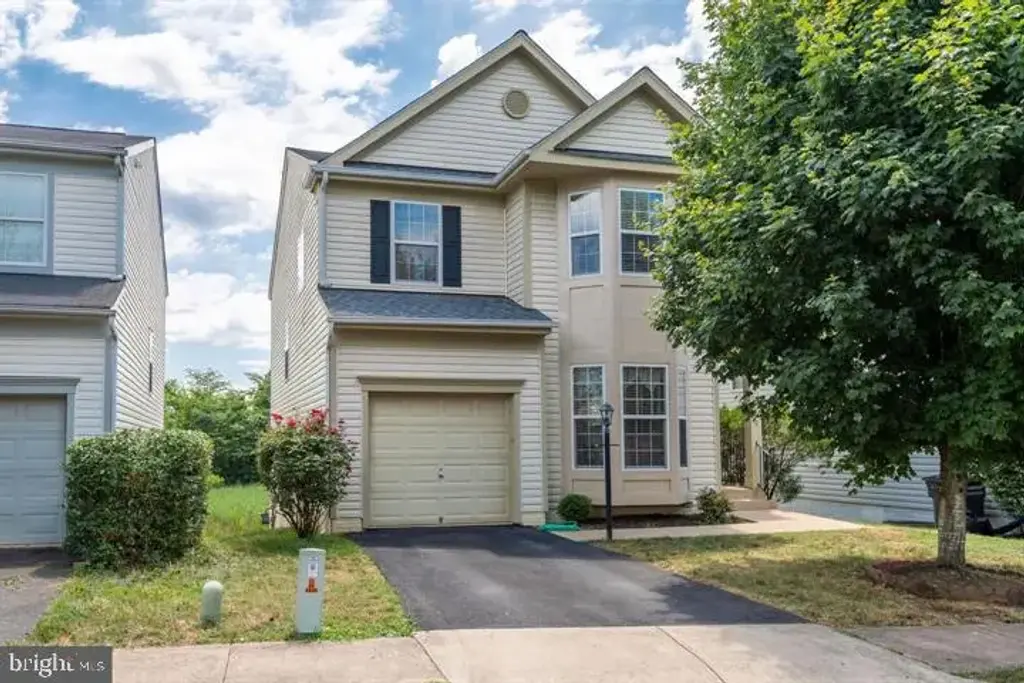 6805 Hollow Glen Ct, GAINESVILLE