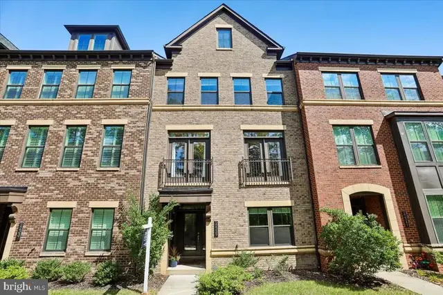 22339 Trailview Crossing Ter, Ashburn
