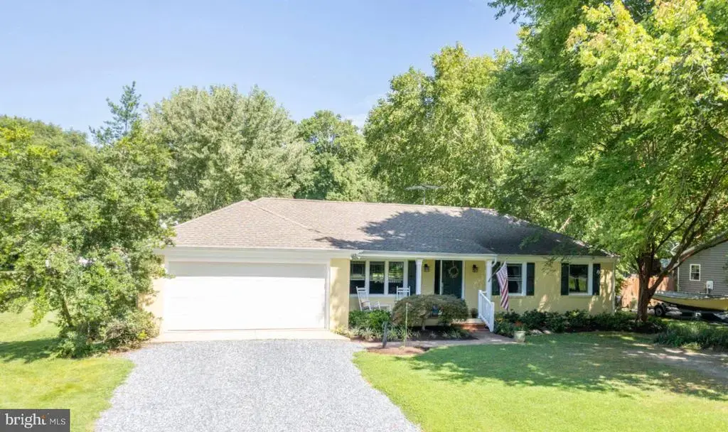 6745 Edge Rd, ROYAL OAK