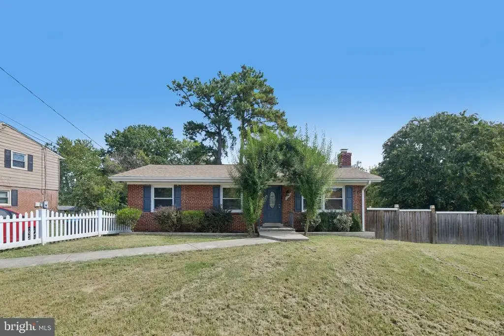 11041 Montgomery Rd, BELTSVILLE
