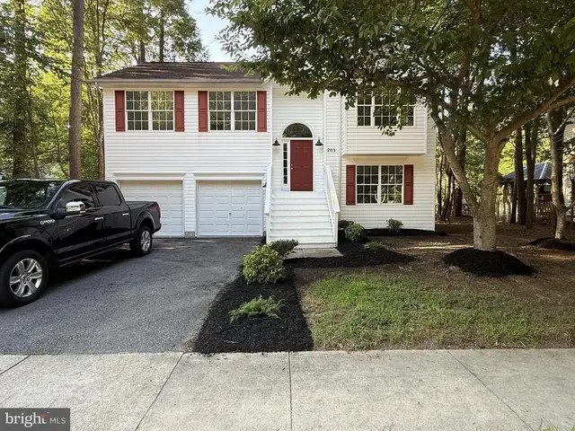 203 Timber Ln, Grasonville