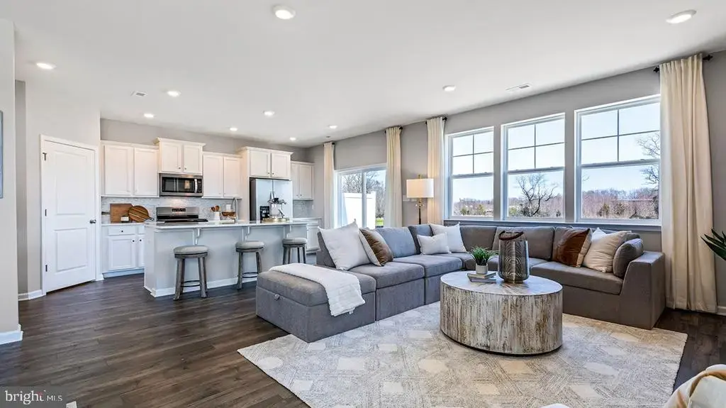 14 Skipton Lane, MOORESTOWN