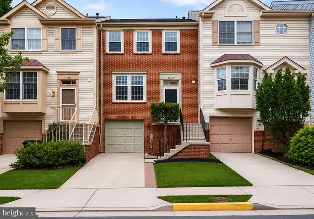 46809 Ironstone Ter, Sterling