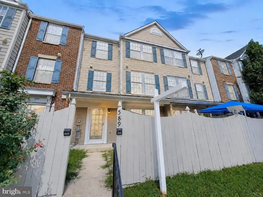 589 Boysenberry Ln, FREDERICK