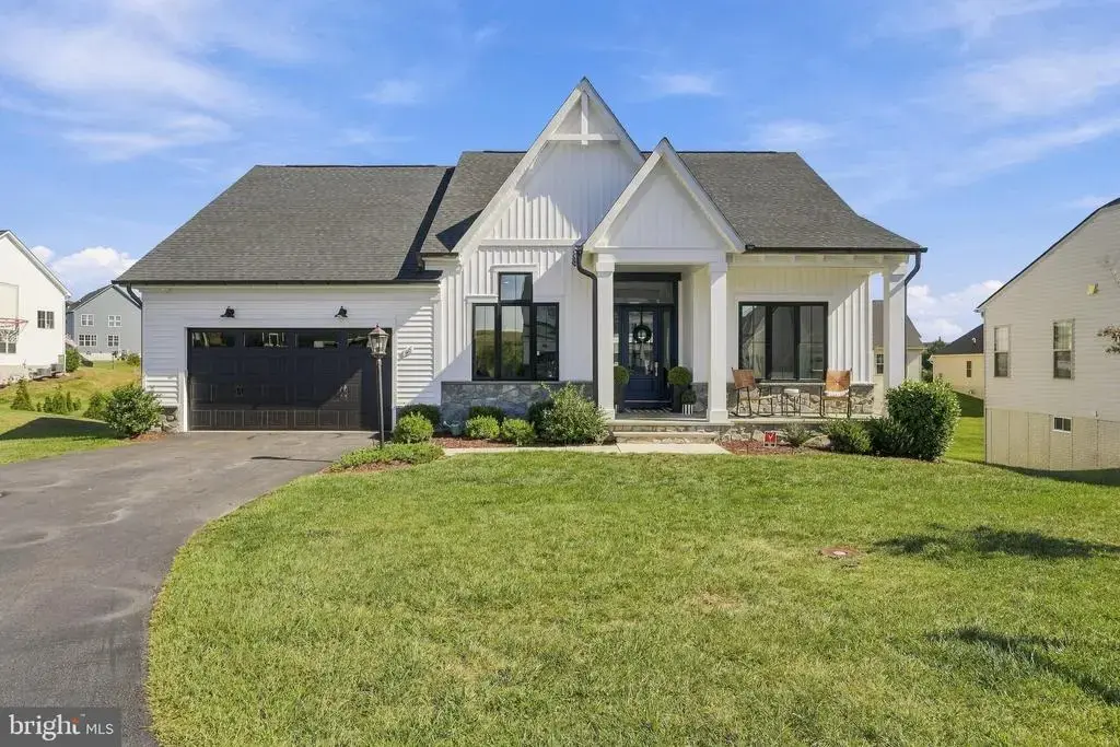62 Ella Washington Ct, CHARLES TOWN