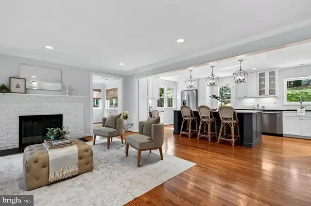 5200 Old Dominion Dr, Arlington