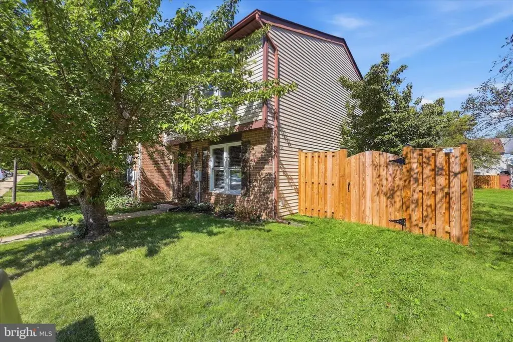 120 Sandalwood Ct, WALKERSVILLE