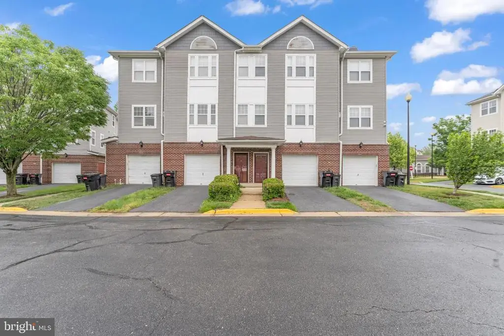 3146 Irma Ct, SUITLAND