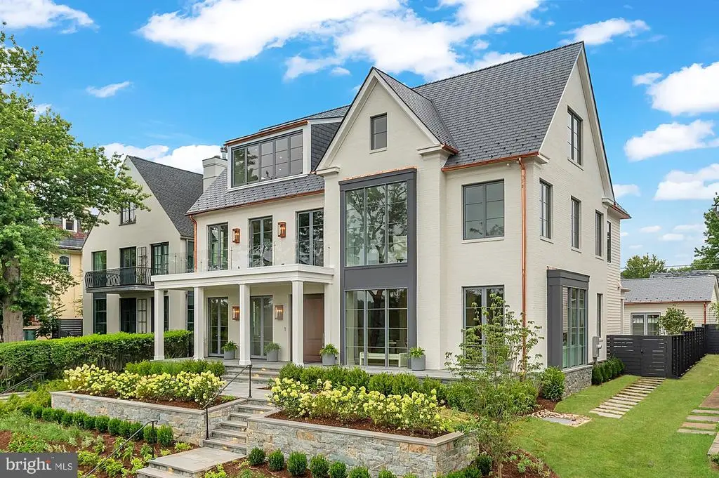 5427 Potomac Ave Nw, WASHINGTON