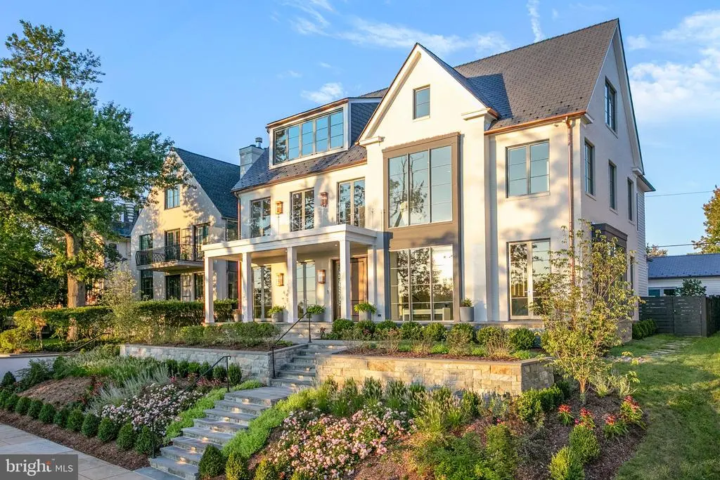 5427 Potomac Ave Nw, WASHINGTON