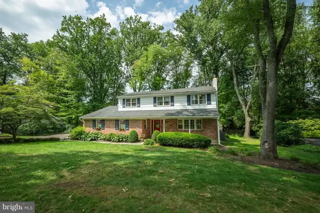 1019 Lafayette Dr, Yardley