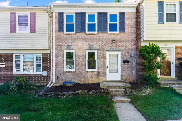 17 County Ct #15-9, Gaithersburg