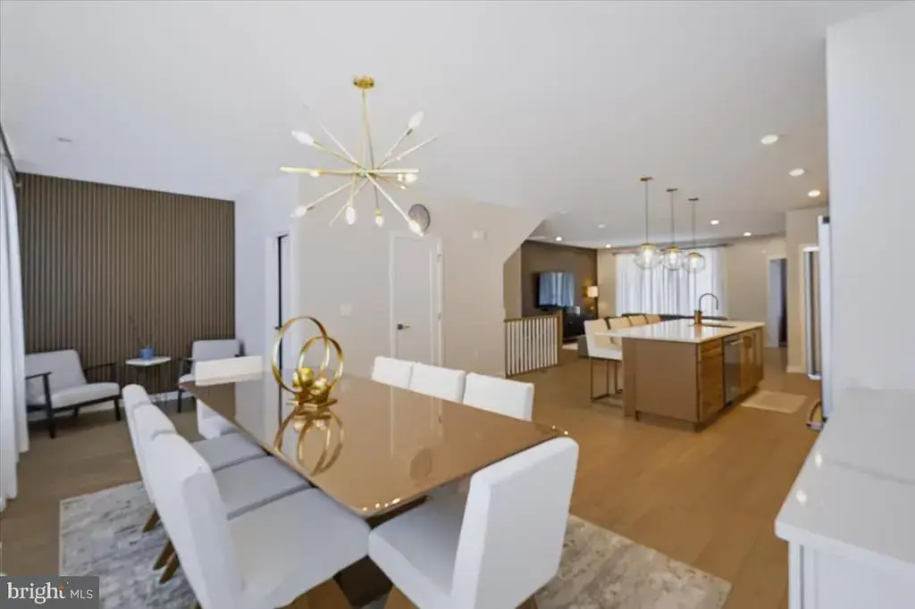 43521 Moorefield Blvd, ASHBURN