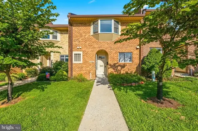 3254 Gleneagles Dr #104-d, Silver Spring