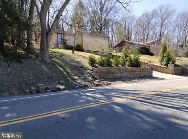 3301 Bethel Church Rd, Bethel Park