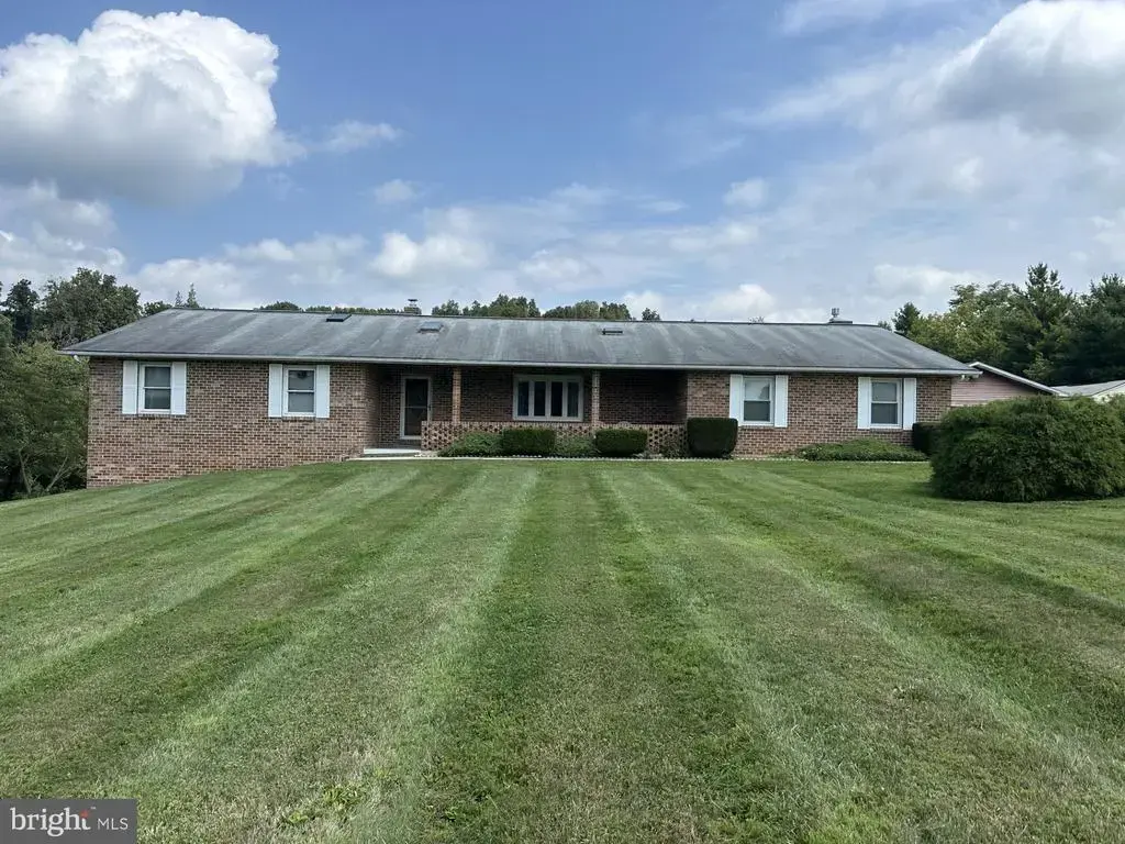 1716 Gablehammer Rd, WESTMINSTER
