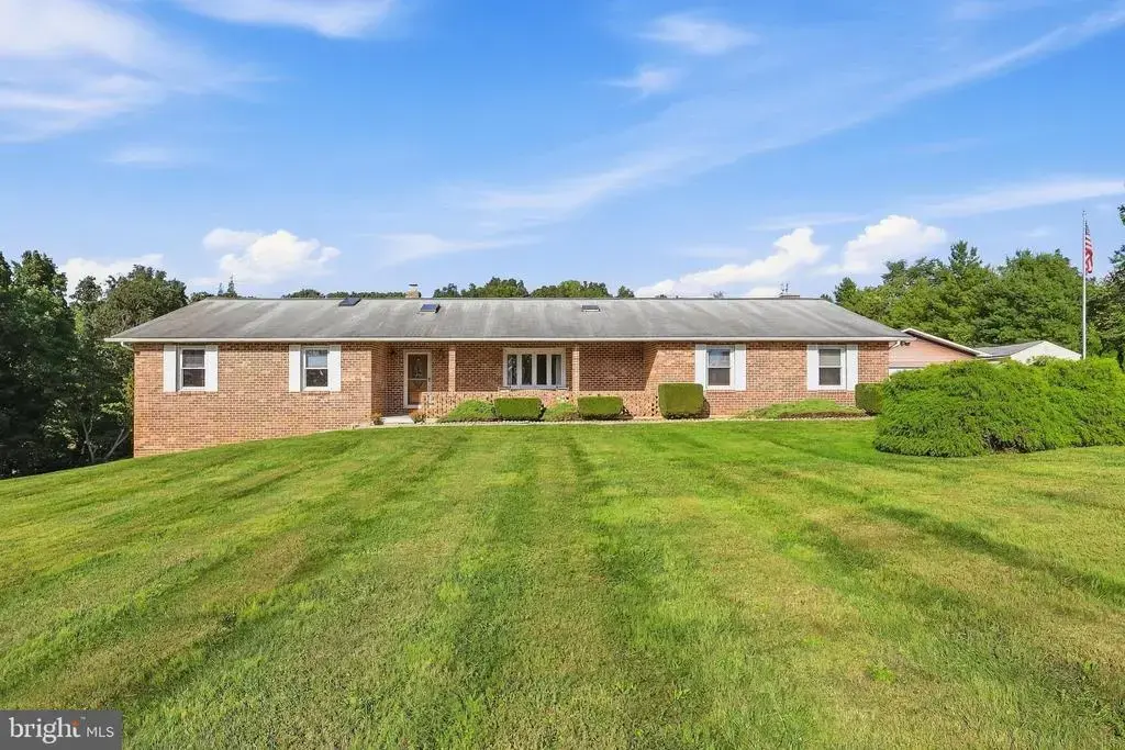 1716 Gablehammer Rd, WESTMINSTER